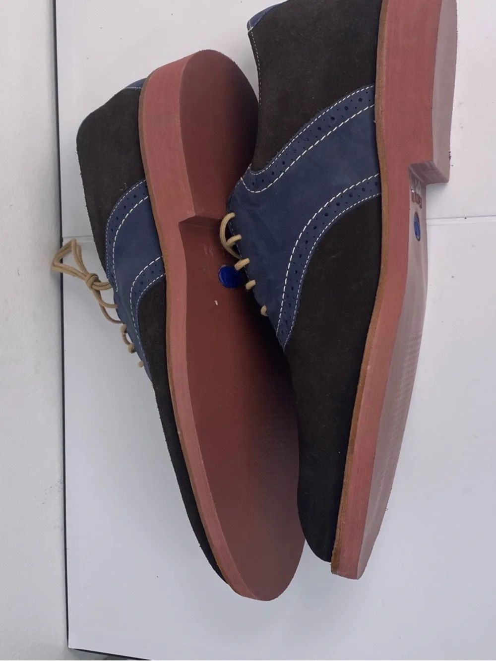 Neil M Dark Blue & Black Low-Top Suede Oxford Shoes w Yellow Laces